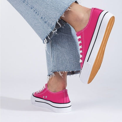 Цикламени дамски кецове Moore