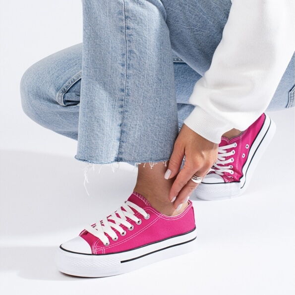 Цикламени дамски кецове Moore